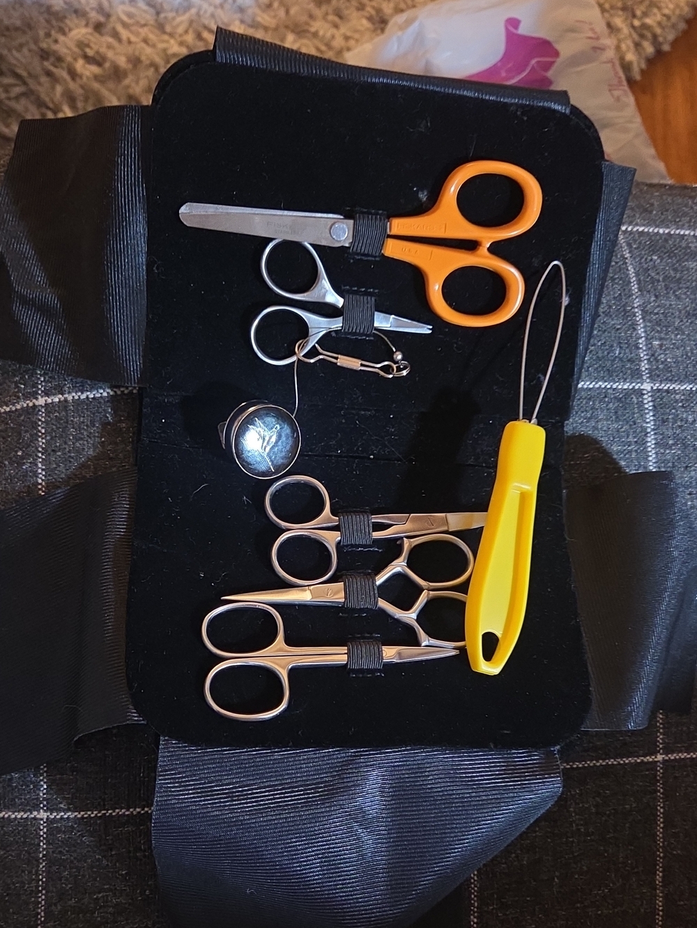 Fly Fishing Tieing Kit